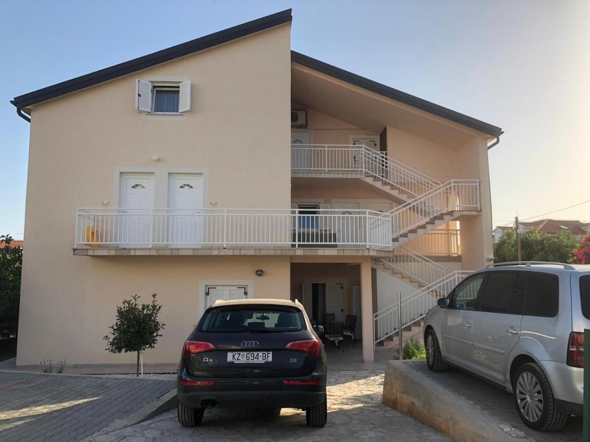 Apartments Beachwalk Heaven Milica Srima Exterior foto