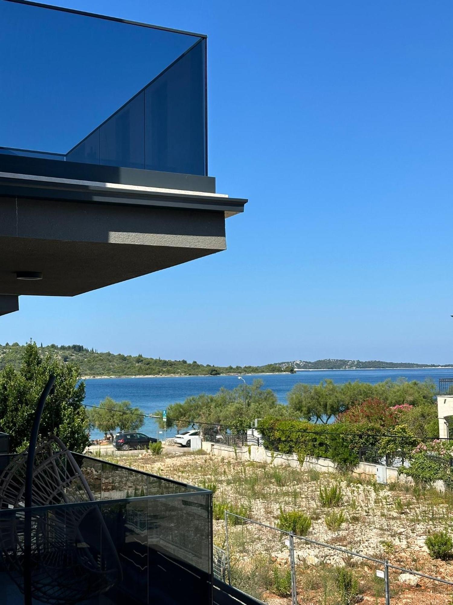 Apartments Beachwalk Heaven Milica Srima Exterior foto