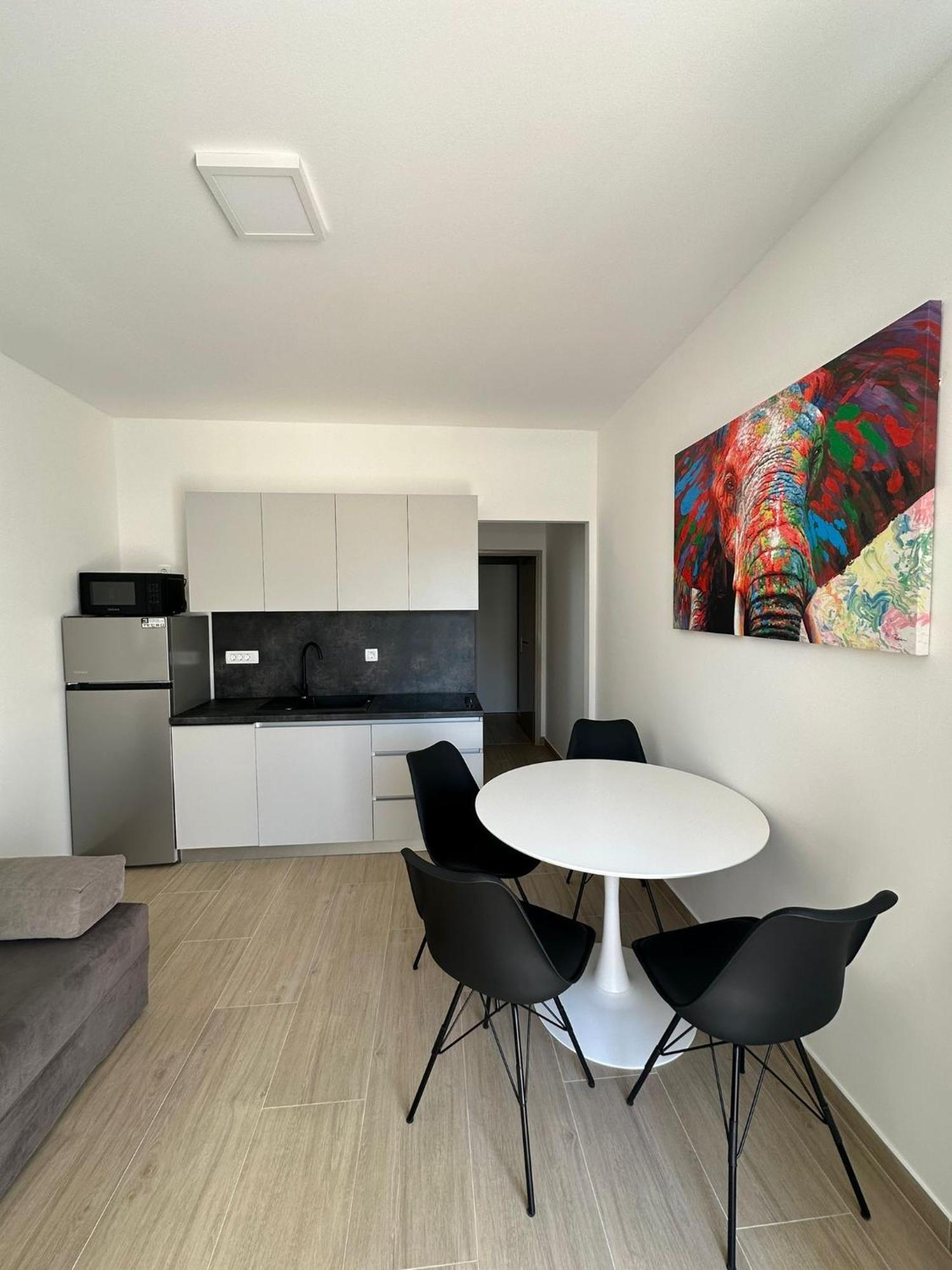 Apartments Beachwalk Heaven Milica Srima Exterior foto